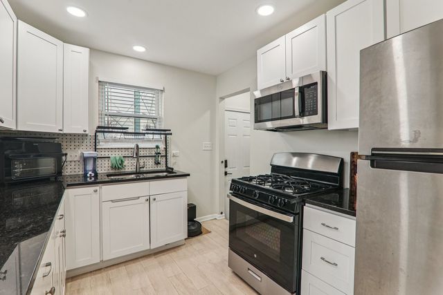 502 N Smith Street, Palatine, IL 60067