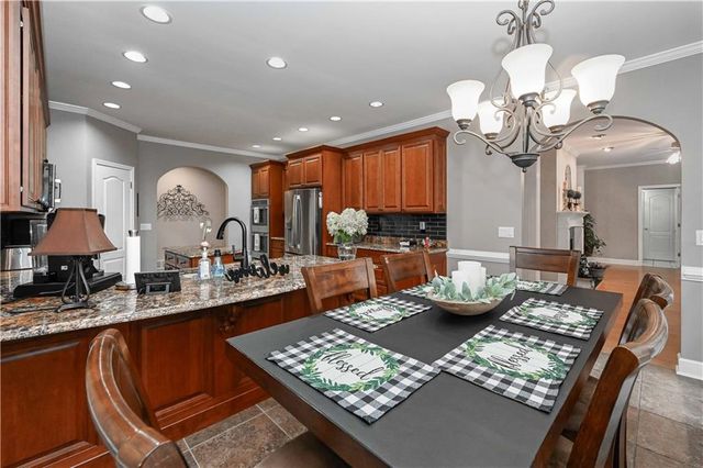 8227 Farmington Lane, Winston, GA 30187