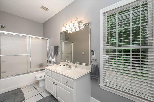 8227 Farmington Lane, Winston, GA 30187