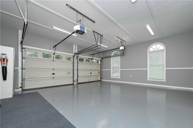 8227 Farmington Lane, Winston, GA 30187