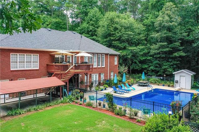 8227 Farmington Lane, Winston, GA 30187