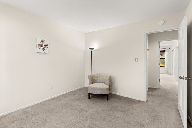 7563 Kachina Loop, Santa Fe, NM 87507