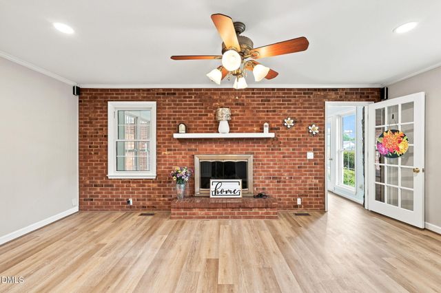 813 Hillcrest Drive, Gibsonville, NC 27249