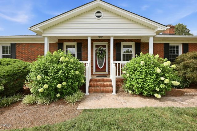 813 Hillcrest Drive, Gibsonville, NC 27249