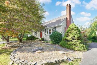42 Oxford Drive, Enfield, CT 06082