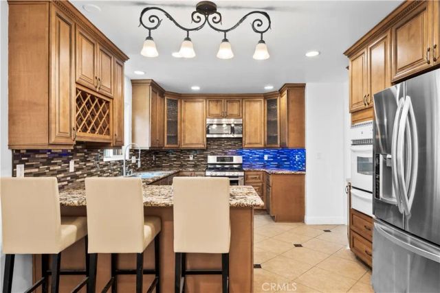 8440 Gloria, North Hills, CA 91343