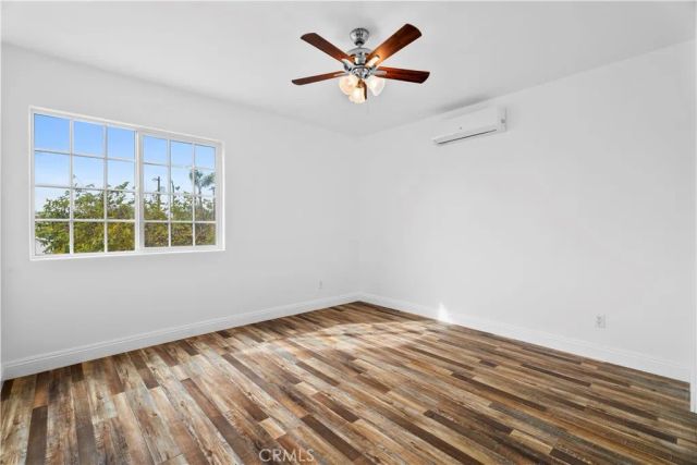 8440 Gloria, North Hills, CA 91343