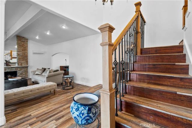 8440 Gloria, North Hills, CA 91343