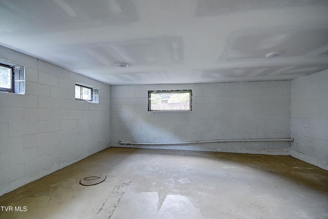 205 Chadwell Road, Kingsport, TN 37660