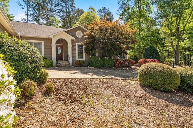 3607 Rocky Creek Drive, Seneca, SC 29678