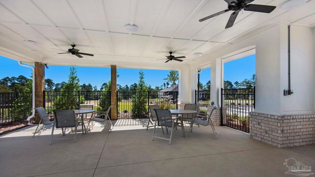3468 Crossvine Rd, Cantonment, FL 32533