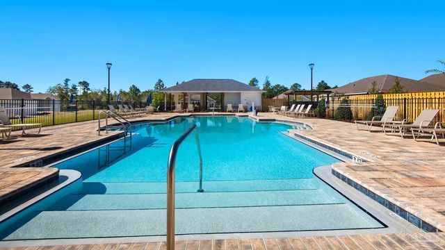 3468 Crossvine Rd, Cantonment, FL 32533