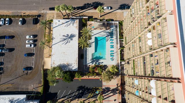 4750 N CENTRAL Avenue 3J, Phoenix, AZ 85012