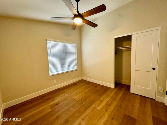 7352 W VIA DEL SOL Drive, Glendale, AZ 85310