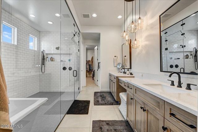 3494 E BLOOMFIELD Parkway, Gilbert, AZ 85296