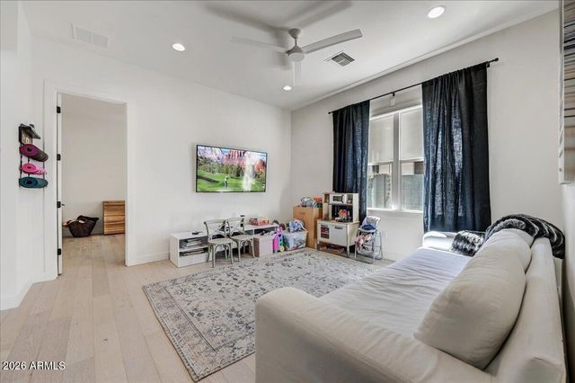 3494 E BLOOMFIELD Parkway, Gilbert, AZ 85296