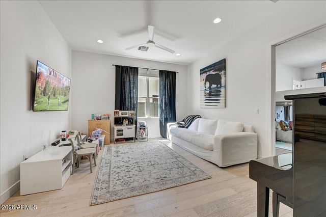 3494 E BLOOMFIELD Parkway, Gilbert, AZ 85296