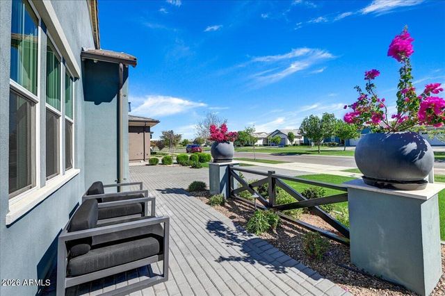 3494 E BLOOMFIELD Parkway, Gilbert, AZ 85296