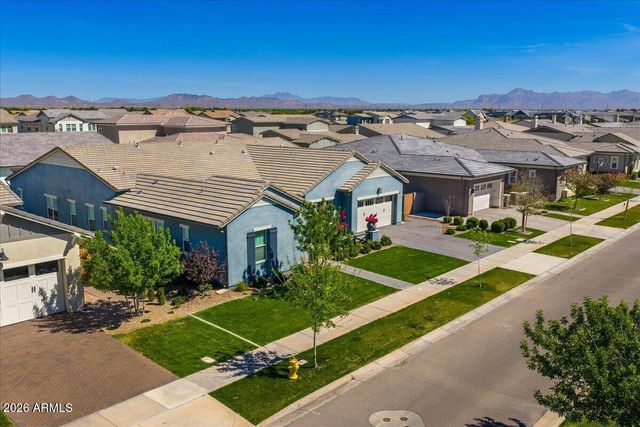 3494 E BLOOMFIELD Parkway, Gilbert, AZ 85296