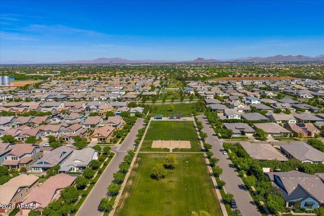 3494 E BLOOMFIELD Parkway, Gilbert, AZ 85296