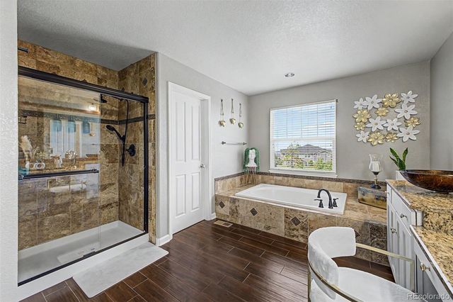 24781 E Ontario Drive, Aurora, CO 80016