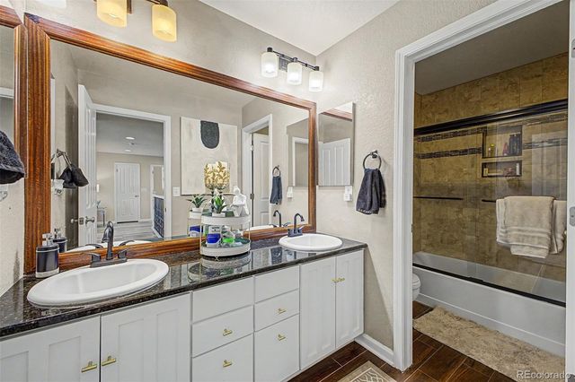24781 E Ontario Drive, Aurora, CO 80016