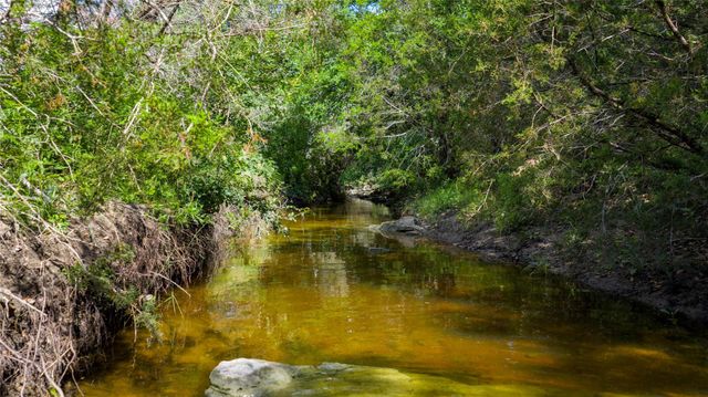 000 County Road 180 RD, Purmela, TX 76566