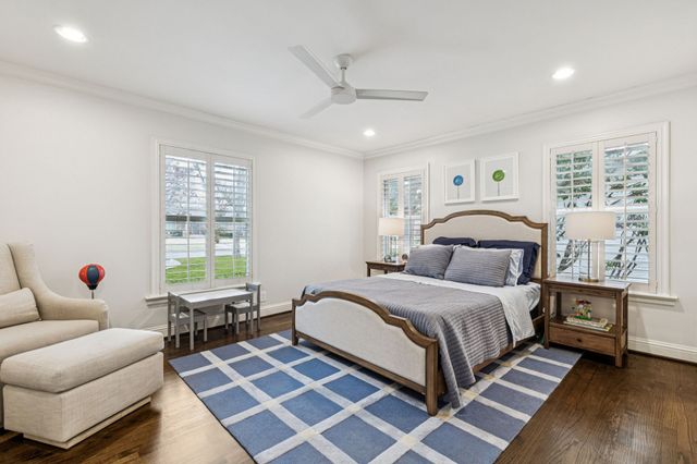 7032 Lavendale Avenue, Dallas, TX 75230