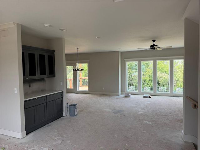 4527 NE 86th Terrace, Kansas City, MO 64156