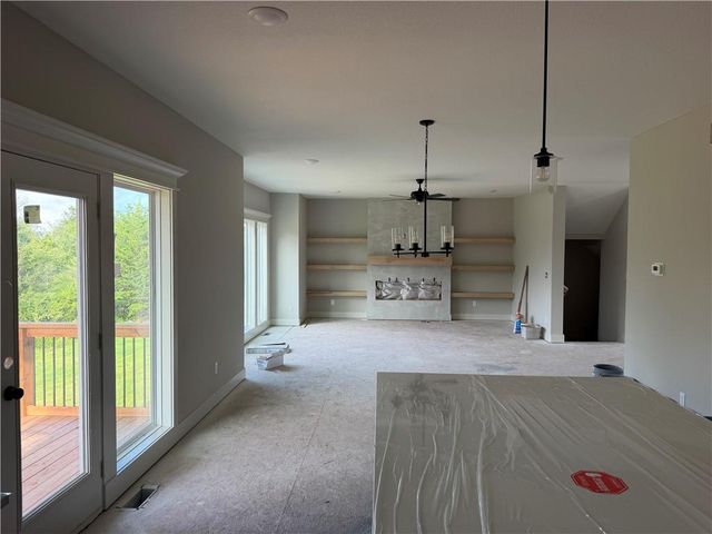 4527 NE 86th Terrace, Kansas City, MO 64156