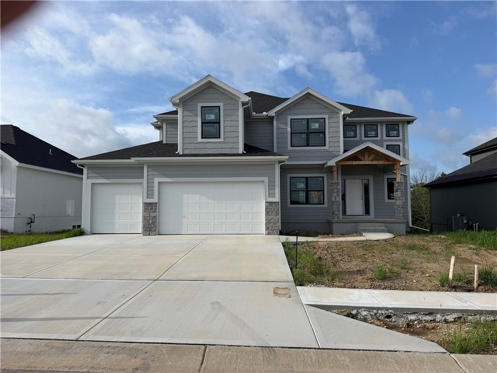 4527 NE 86th Terrace, Kansas City, MO 64156