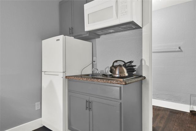 3714 Dabney 6, Houston, TX 77026