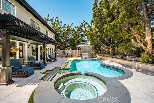 4051 Salacia, Irvine, CA 92620