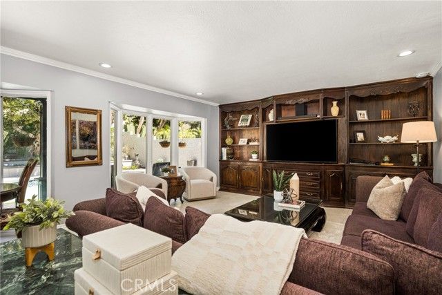 4051 Salacia, Irvine, CA 92620