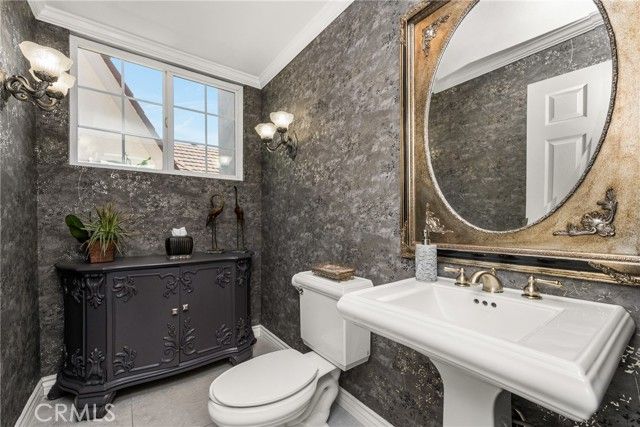 4051 Salacia, Irvine, CA 92620