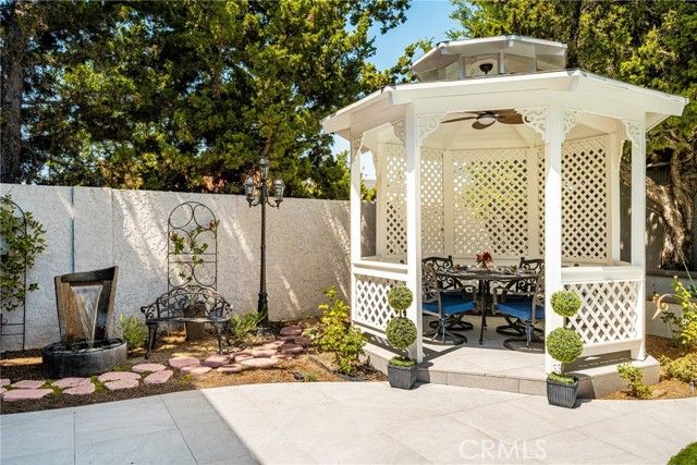 4051 Salacia, Irvine, CA 92620