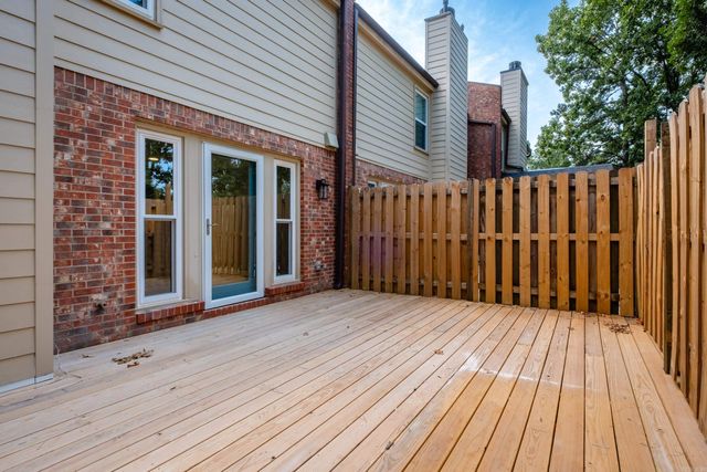 2200 Andover #1104, Little Rock, AR 72227