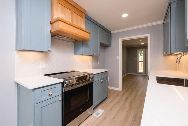 2200 Andover #1104, Little Rock, AR 72227