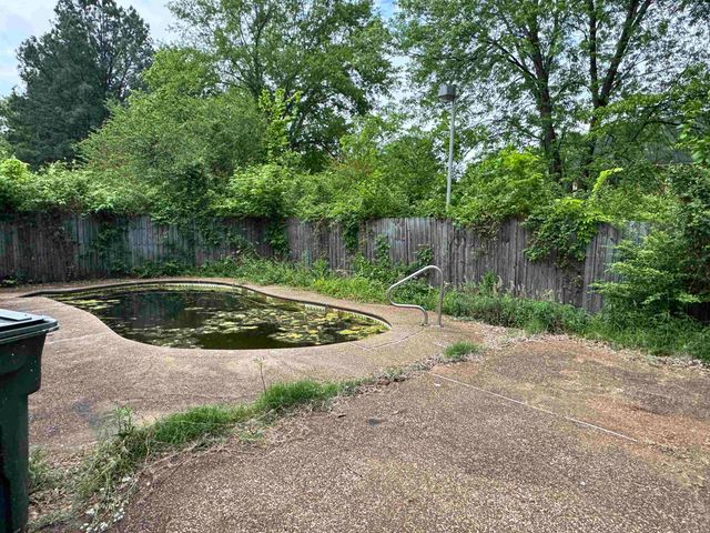 4429 INDIAN TRAIL DR, Memphis, TN 38141