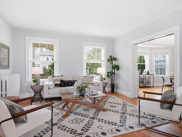 37 Pomfret St, Boston, MA 02132