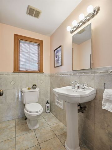 37 Pomfret St, Boston, MA 02132