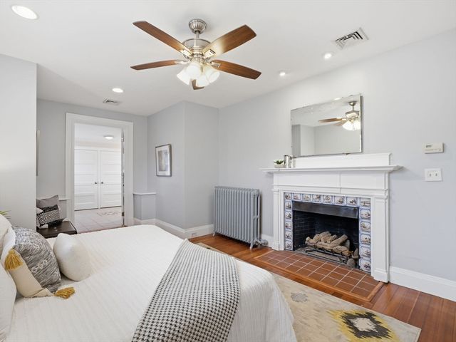 37 Pomfret St, Boston, MA 02132