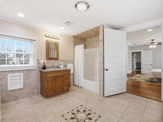 37 Pomfret St, Boston, MA 02132