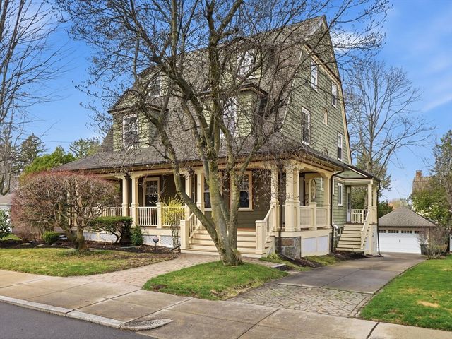 37 Pomfret St, Boston, MA 02132