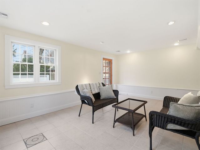 37 Pomfret St, Boston, MA 02132