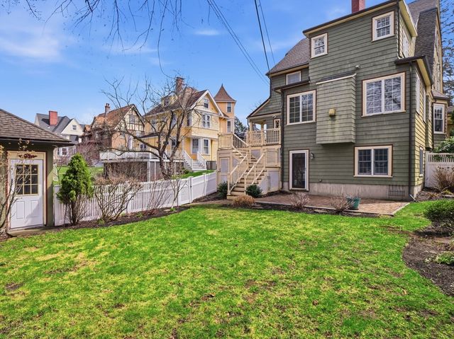 37 Pomfret St, Boston, MA 02132