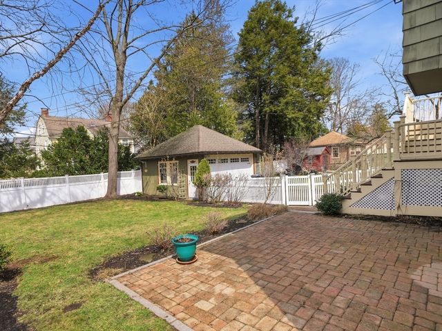 37 Pomfret St, Boston, MA 02132