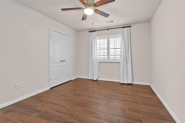 3510 Harbor Pass Lane, Friendswood, TX 77546