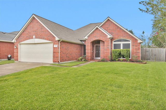 3510 Harbor Pass Lane, Friendswood, TX 77546