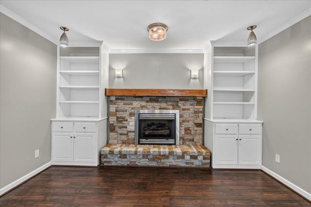 9225 Evening Shadow Drive, Chattanooga, TN 37421